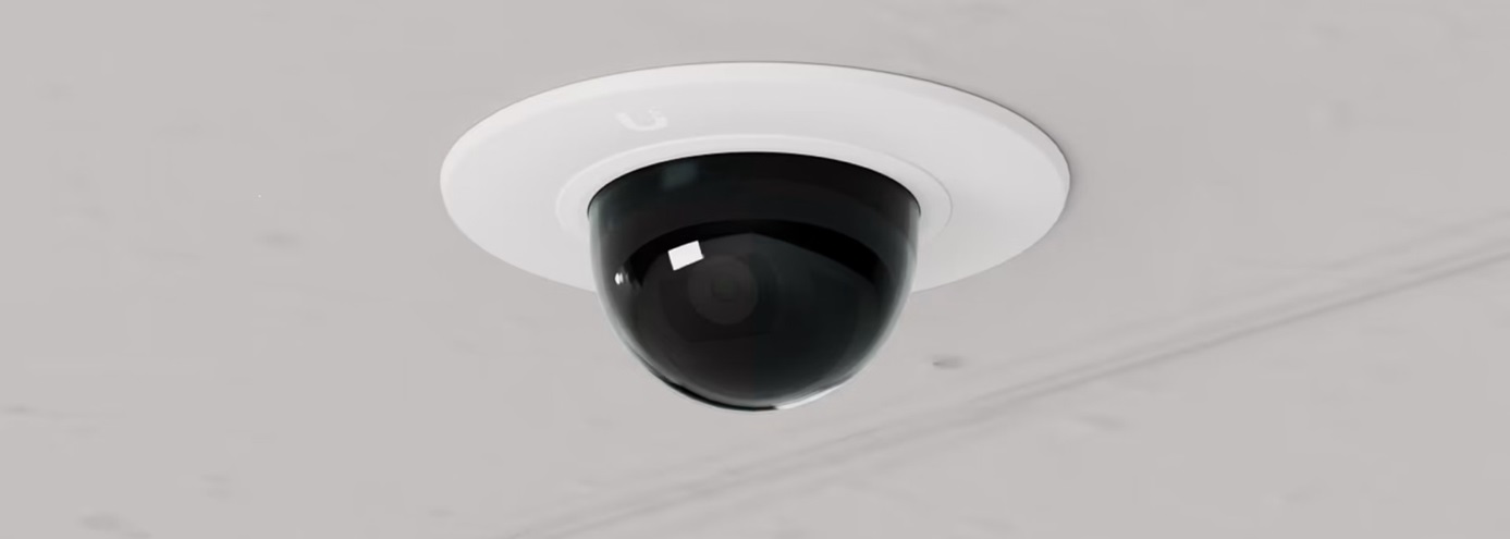Obrázek Ubiquiti UACC-G5-Dome-Ultra-FM-SB-W - G5 Dome Ultra Flush Mount, Zápustný držák, kouřové sklo