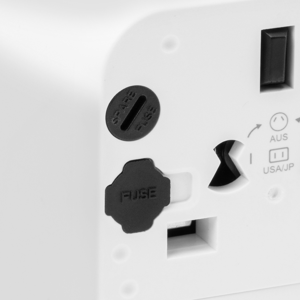Obrázek Tactical PTP Travel Adapter White